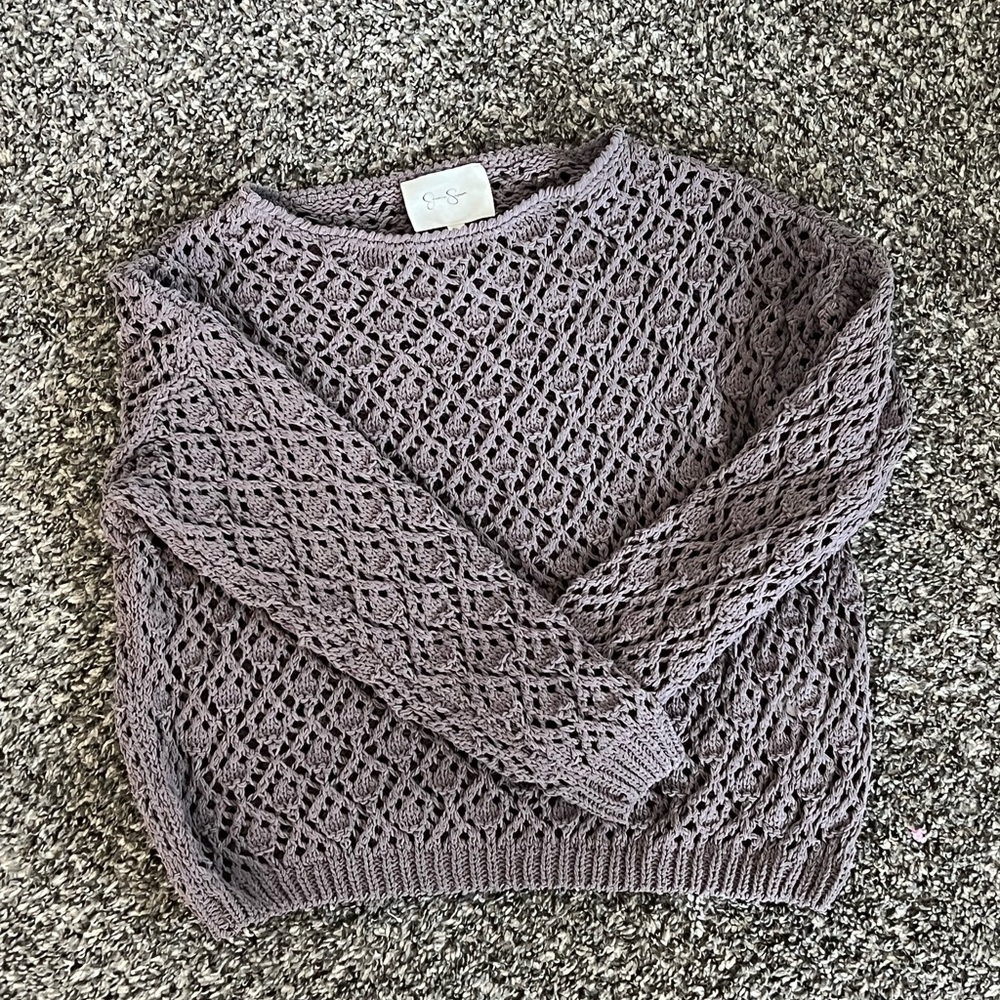 Jessica Simpson sweater